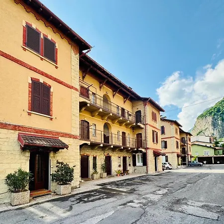 Nani'house In View