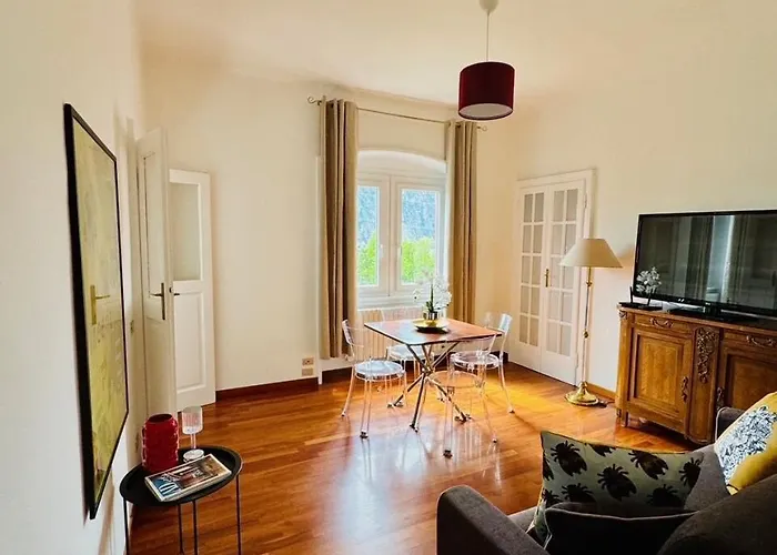 Nani'house In View * 레코