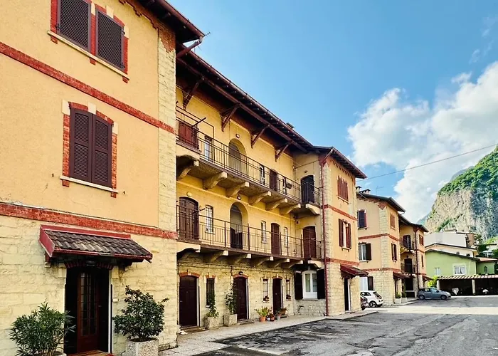 Nani'house In View